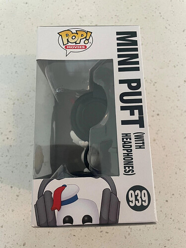 Mini Puft with Headphones SE_Right